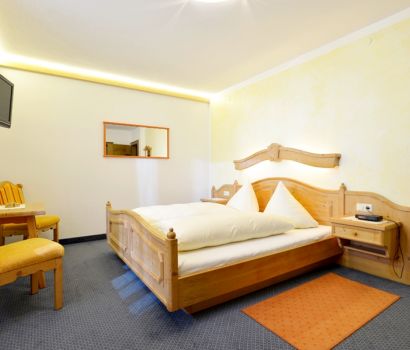 Ferienwohnung-Haus-Sonneck-Soell-Gaensleit-13-Claudia-Bihlmayer-Zimmer-4.jpg
